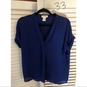 Miley and Molly blue chiffon v-neck top